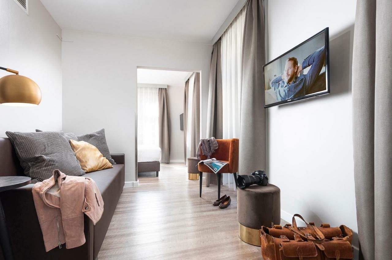 Three Corners Art Hotel 3*